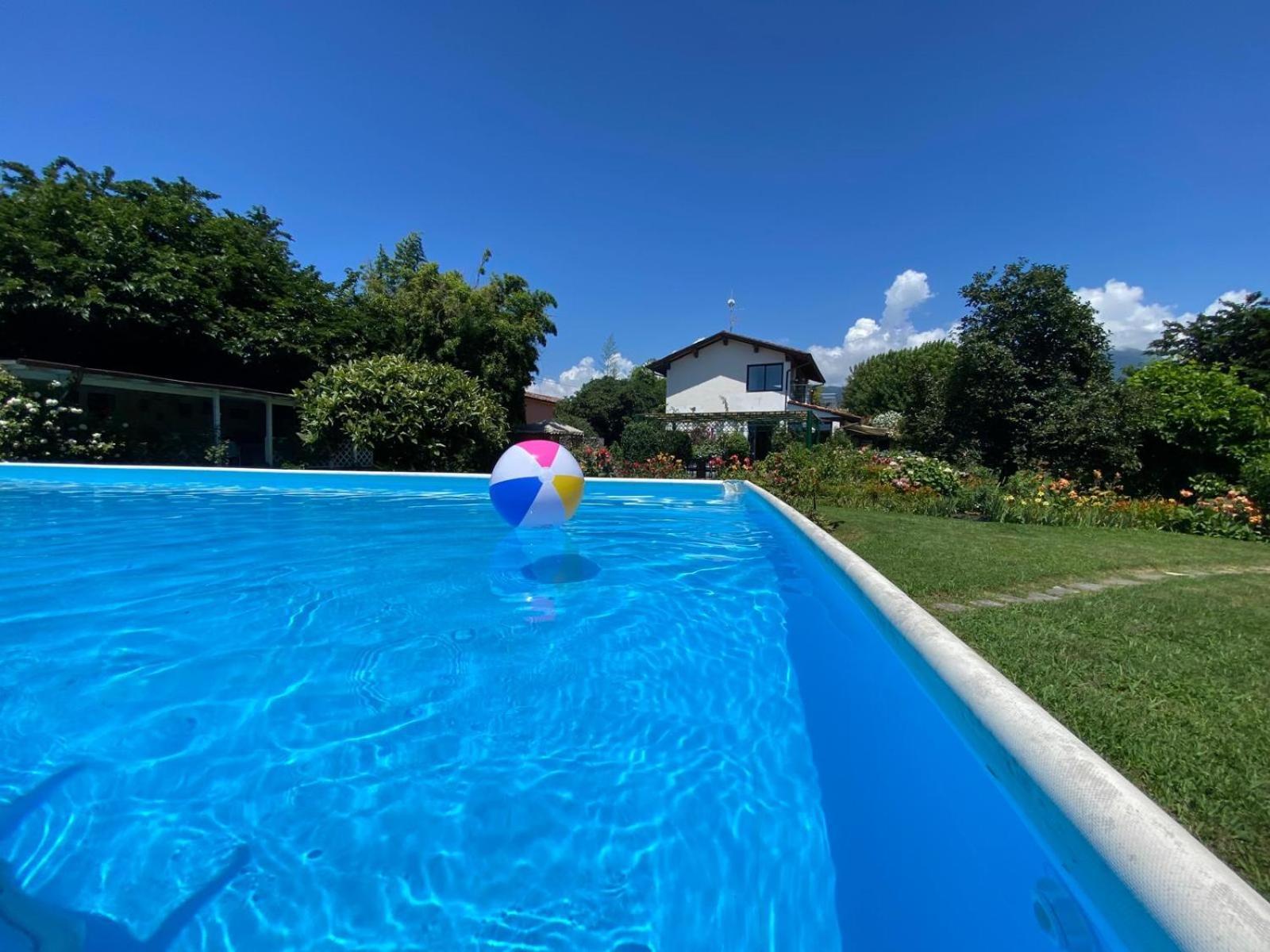 Versilia - Pietrasanta - Le Colmate Guesthouse Тонфано Экстерьер фото